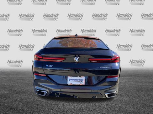 Certified 2025 BMW X6 xDrive40i image 9