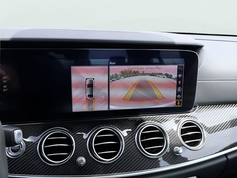 Used 2019 Mercedes-Benz E 63 AMG S image 26
