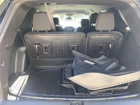 Used 2023 Chevrolet Traverse LT w/ LPO, Floor Liner Package AWD/4WD image 13