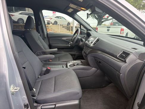 Used 2019 Honda Passport Sport image 30