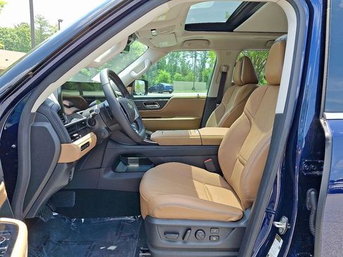 New 2025 INFINITI QX80 Sensory w/ Exterior Package image 9