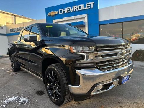 Used 2022 Chevrolet Silverado 1500 LTZ w/ LTZ Convenience Package II AWD/4WD image 13