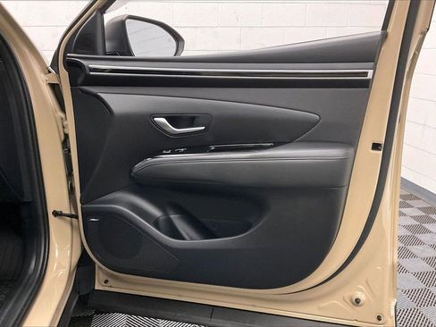 Used 2023 Hyundai Santa Cruz Limited image 25