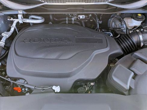 New 2026 Honda Odyssey Touring image 15