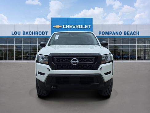 Used 2024 Nissan Frontier S w/ S Utility Package AWD/4WD image 2