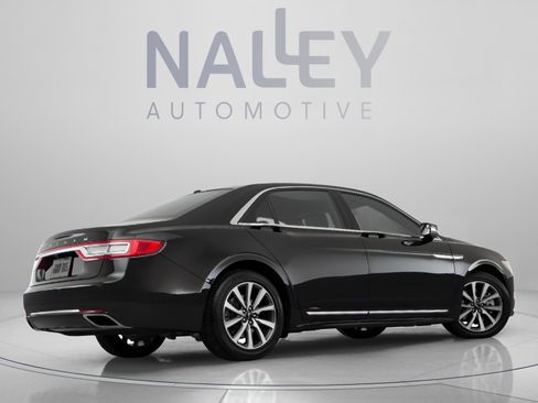 Used 2017 Lincoln Continental Reserve w/ Luxury Package image 5