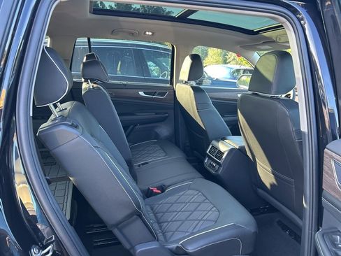 New 2026 Volkswagen Atlas SEL Premium R-Line image 49