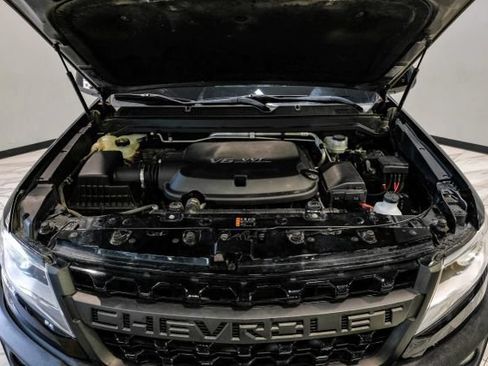 Used 2019 Chevrolet Colorado ZR2 w/ Colorado ZR2 Bison Edition AWD/4WD image 45