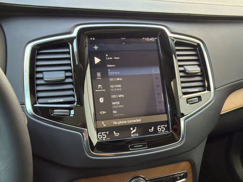 Used 2016 Volvo XC90 T6 Inscription w/ Vision Package AWD/4WD image 19