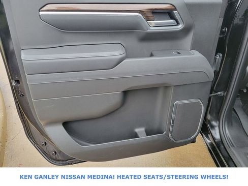 Used 2025 Chevrolet Silverado 1500 LT image 44