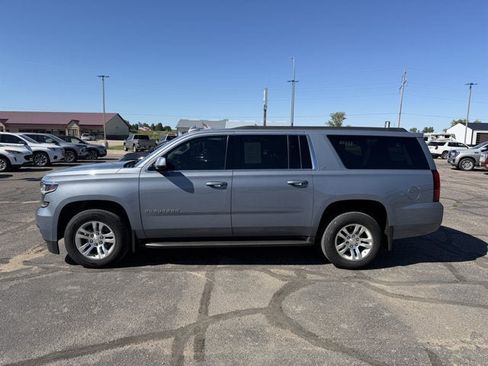 Used 2016 Chevrolet Suburban LT AWD/4WD image 5