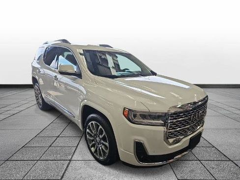 Used 2023 GMC Acadia Denali FWD image 3