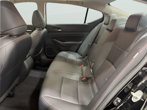 Used 2023 Nissan Altima 2.5 SR w/ SR Premium Package AWD/4WD image 13