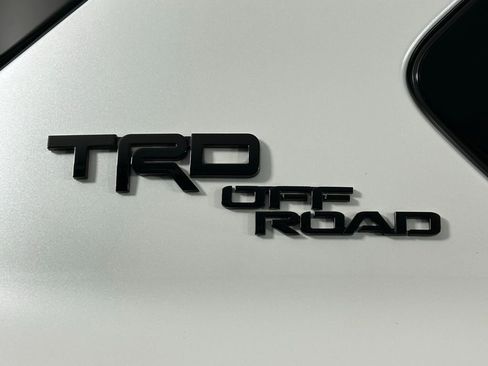 Used 2024 Toyota Sequoia Limited image 9