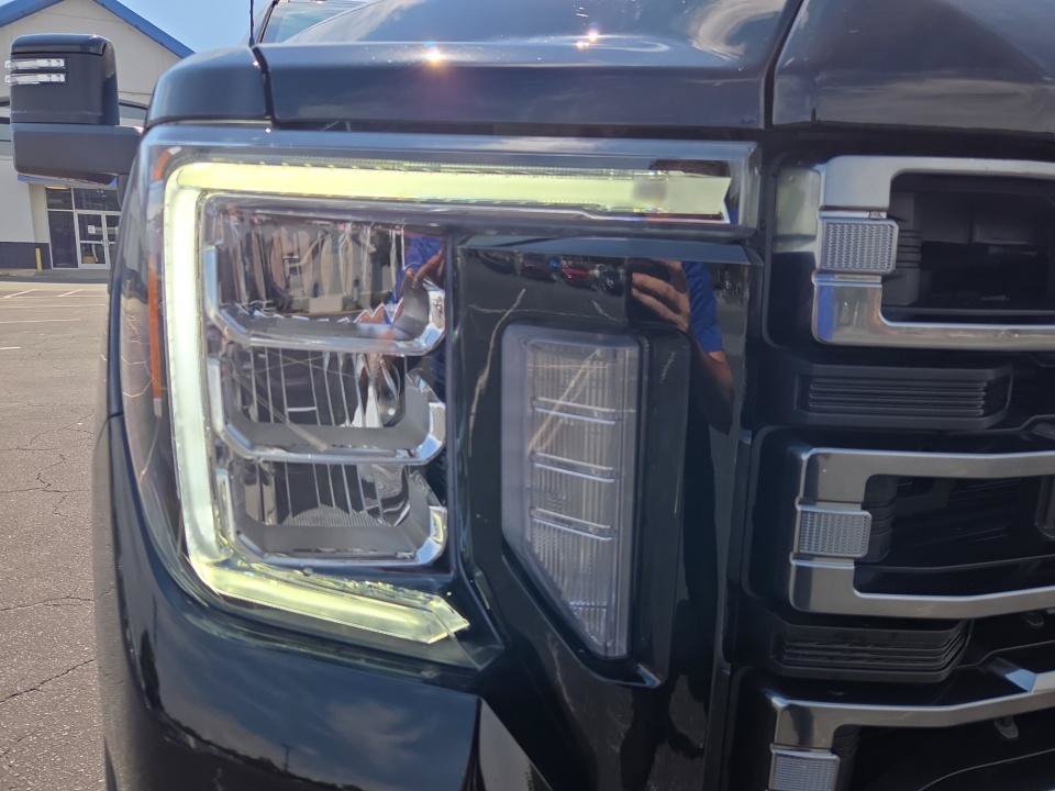 Used 2022 GMC Sierra 2500 AT4 w/ AT4 Preferred Package AWD/4WD image 27