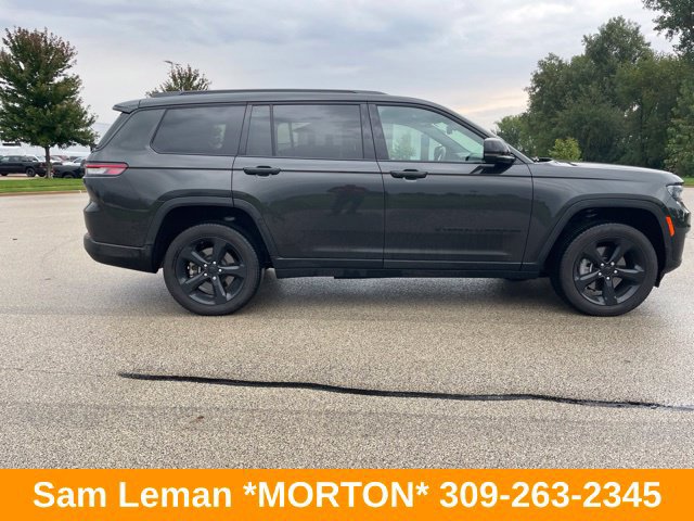 Used 2024 Jeep Grand Cherokee L Limited w/ Black Appearance Package AWD/4WD image 6