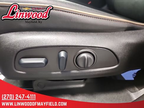 Used 2024 Chevrolet Blazer Premier image 20