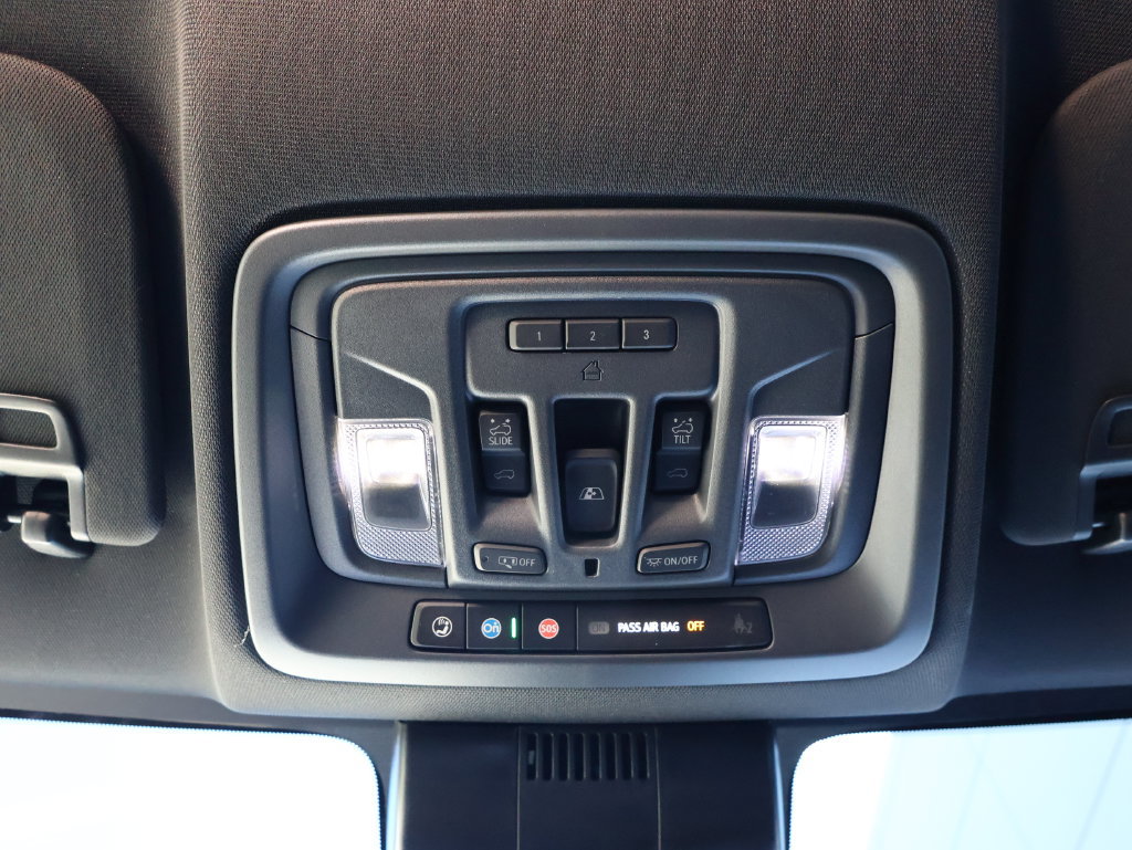 Certified 2025 GMC Sierra 3500 AT4 w/ AT4 Premium Plus Package AWD/4WD image 34