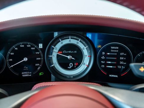 Certified 2024 Porsche 911 Turbo S AWD/4WD image 19