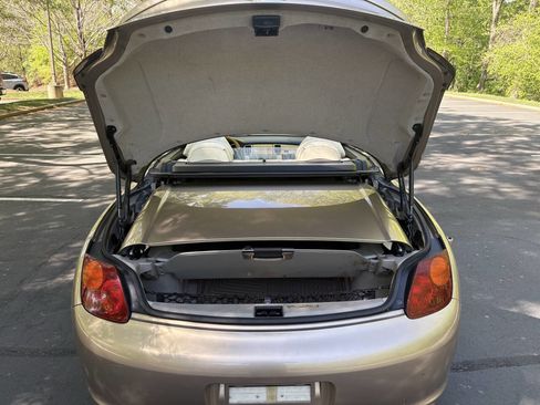 Used 2004 Lexus SC 430 Convertible RWD image 23