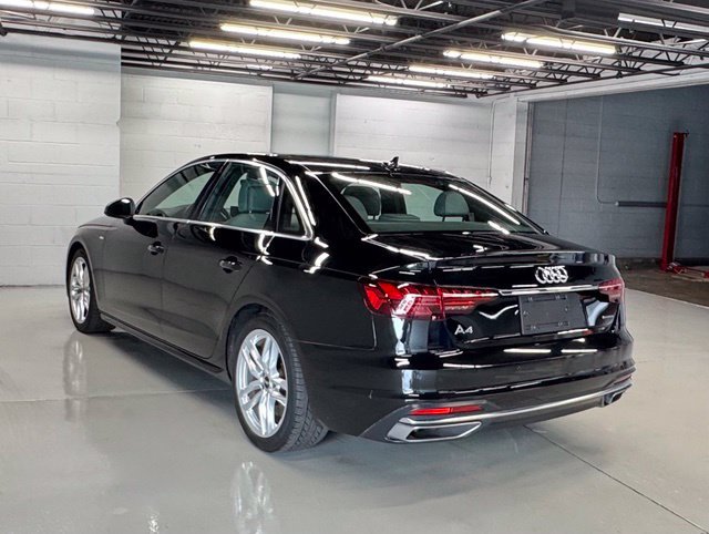 Used 2023 Audi A4 2.0T Premium Plus w/ Premium Plus Package AWD/4WD image 3