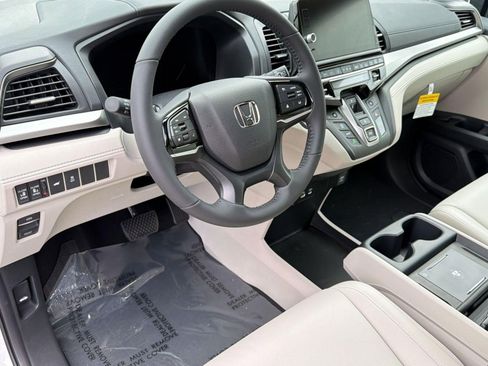 New 2026 Honda Odyssey EX-L image 4
