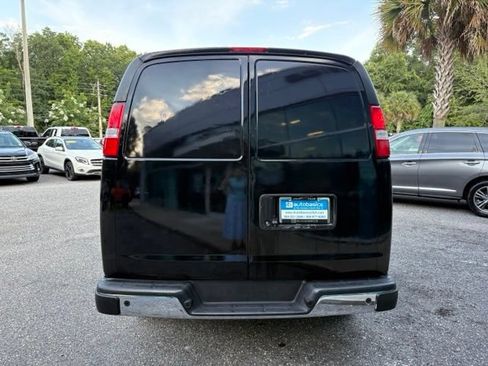 Used 2019 Chevrolet Express 2500 w/ Driver Convenience Package RWD image 4