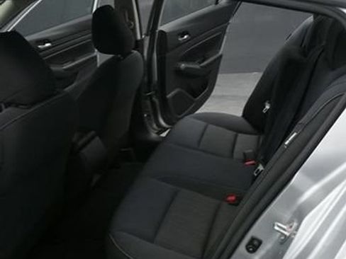 Used 2021 Nissan Altima 2.5 S FWD image 11