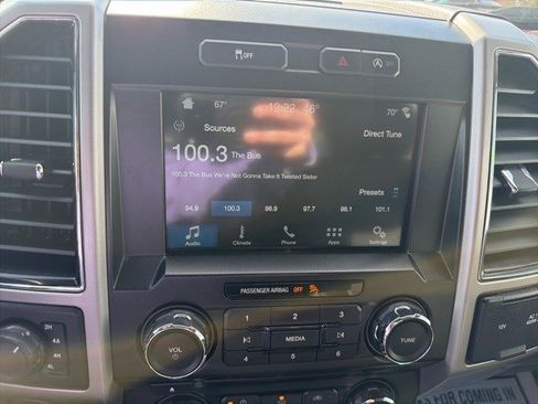 Used 2018 Ford F150 Lariat image 22