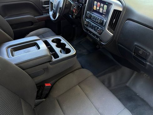 Used 2017 GMC Sierra 1500 SLE w/ Suspension Package, Off-Road AWD/4WD image 18