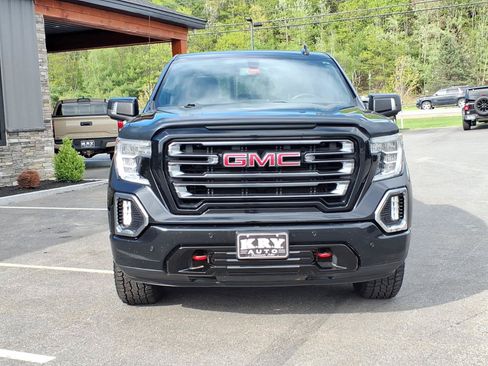 Used 2019 GMC Sierra 1500 AT4 w/ AT4 Premium Package AWD/4WD image 2
