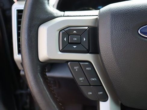 Used 2019 Ford F150 Lariat w/ Equipment Group 502A Luxury image 15