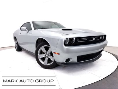 Used 2022 Dodge Challenger SXT