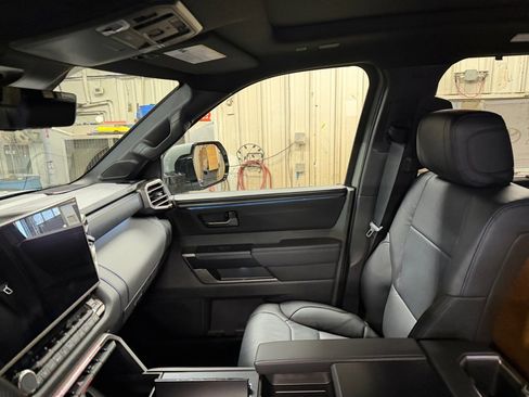 New 2026 Toyota Sequoia Platinum image 28