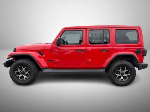 Used 2021 Jeep Wrangler Unlimited Sahara AWD/4WD image 6