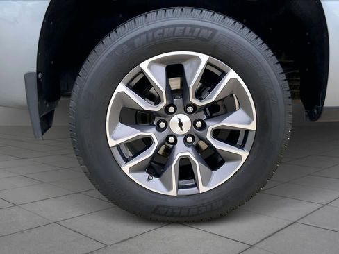 Used 2020 Chevrolet Silverado 1500 RST w/ Texas Edition image 10