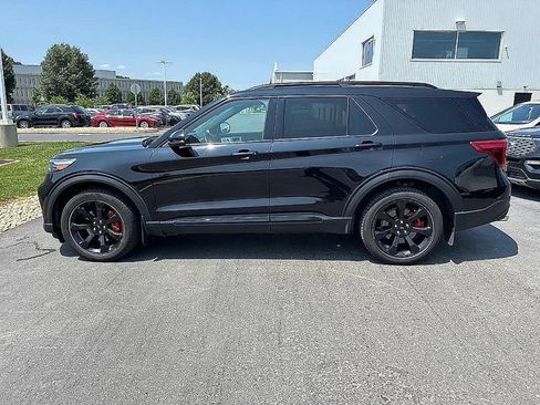 Used 2022 Ford Explorer ST w/ Equipment Group 401A AWD/4WD image 15