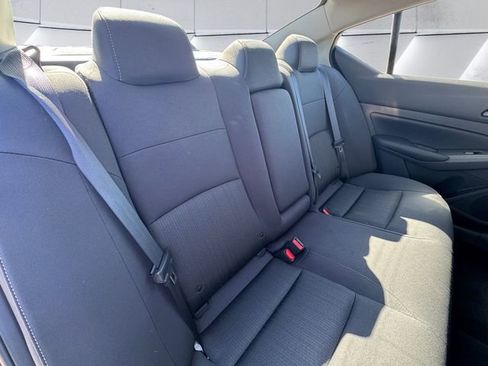 Used 2025 Nissan Altima 2.5 S image 16