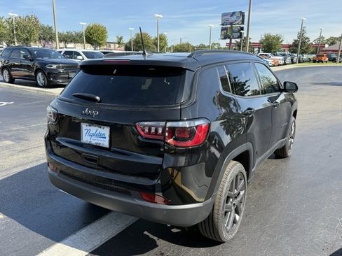 New 2026 Jeep Compass Limited image 8