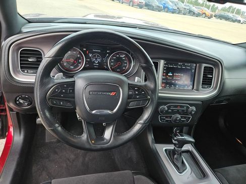 Used 2022 Dodge Charger Scat Pack w/ Plus Group RWD image 18