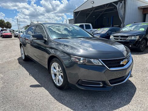 Used 2015 Chevrolet Impala LT FWD image 3