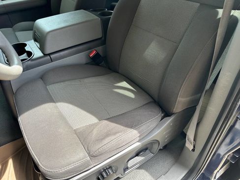 Used 2005 Ford F150 XLT RWD image 25