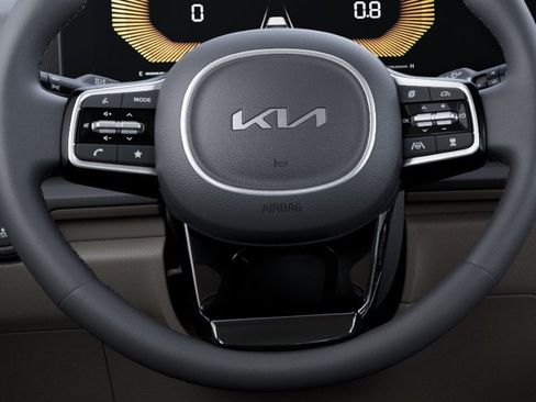New 2026 Kia Carnival EX FWD image 22