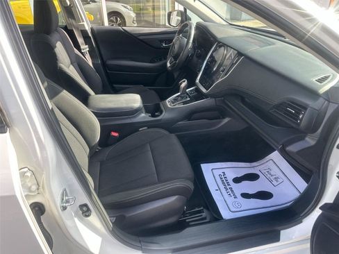 Used 2023 Subaru Legacy Premium AWD/4WD image 9