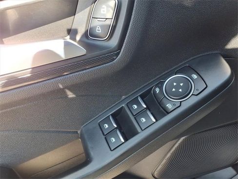 Used 2023 Ford Escape ST-Line image 21