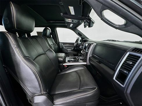 Used 2018 RAM 1500 Limited image 30