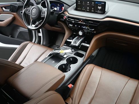 Certified 2023 Acura MDX w/ Technology Package AWD/4WD image 23