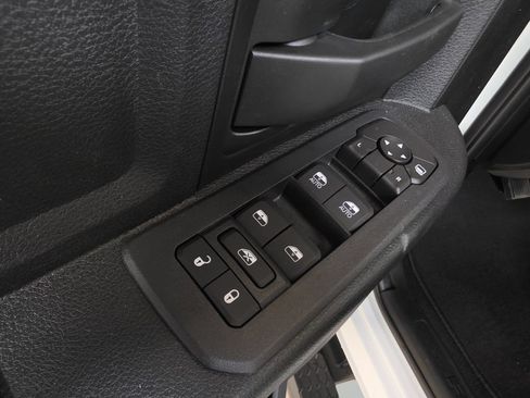 New 2026 RAM 3500 Tradesman AWD/4WD image 13
