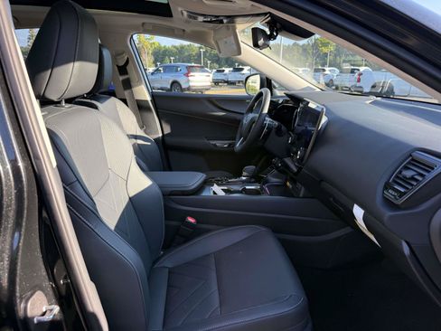 Used 2026 Lexus NX 450h+ AWD w/ Luxury Package image 14