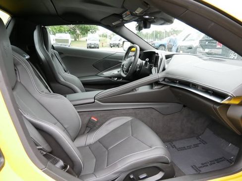Used 2026 Chevrolet Corvette Stingray Convertible w/ Battery Protection Package RWD image 13